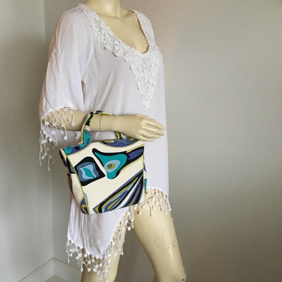 🎉HP🎉  XCVI white crochet trimmed coverup with vneck - Picture 2 of 8